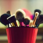 How-to-Clean-Makeup-Brushes-The-Right-Way_-14-Tips-and-Tricks.jpg