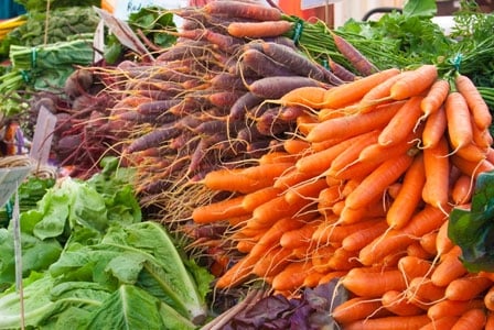 Tis the Season for Farmers\' Markets!
