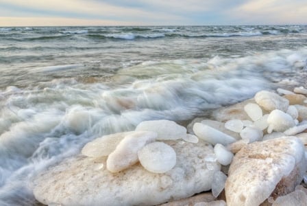 Lack of Ice Puts the Great Lakes on More Thin Ice
