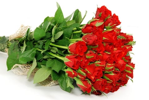 Easy Swaps to Make Your Valentine\'s Day Green
