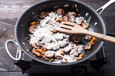 How to Make Turkey a la King