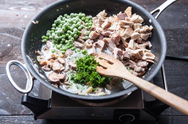 How to Make Turkey a la King