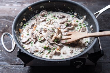 How to Make Turkey a la King