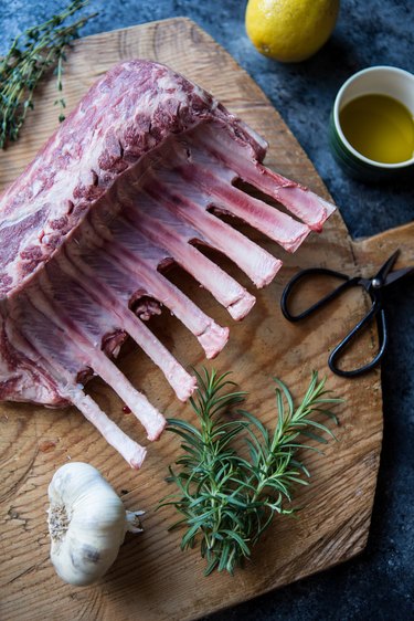 How to Cook Rack of Lamb | ehow