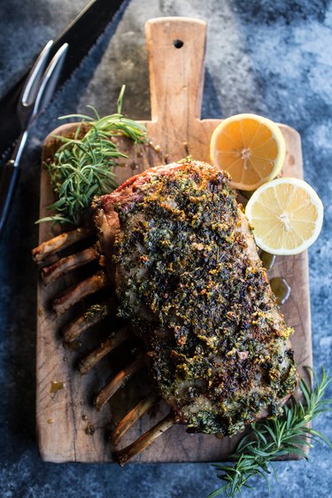 How to Cook Rack of Lamb | ehow